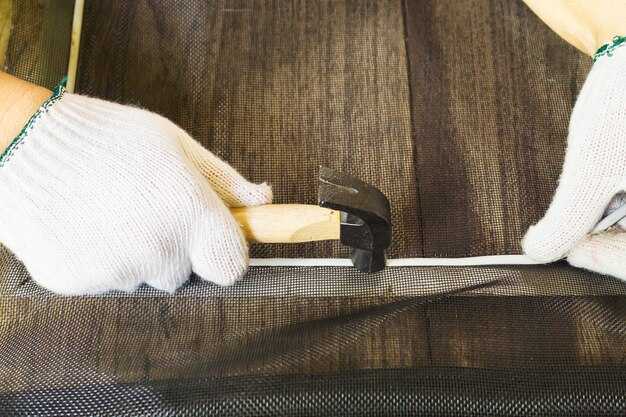 Инструменты и материалы для работы с клиньями