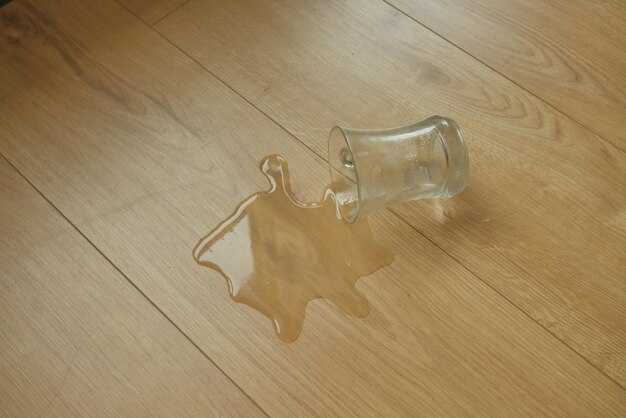 Как обнаружить поврежденный участок ламината