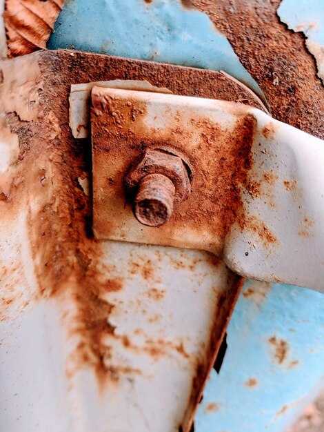 Чем почистить металл от ржавчины