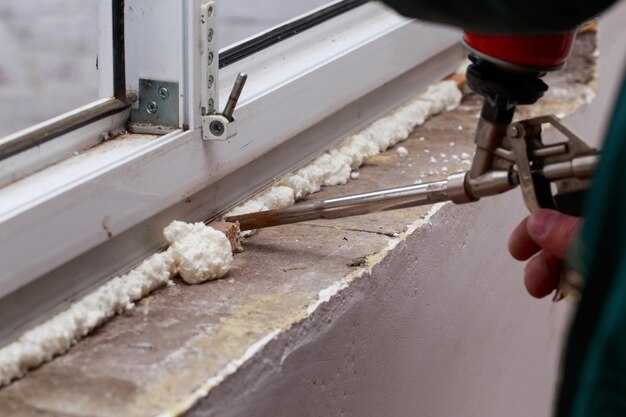 Как правильно пенить монтажной пеной большие щели