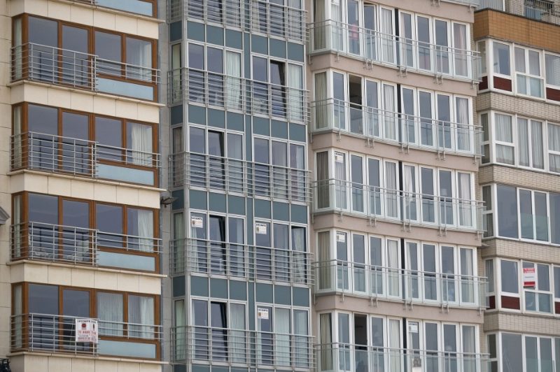 Как правильно затонировать окна в квартире без нарушения правил